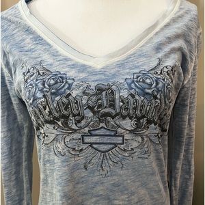 Long sleeve t-shirt